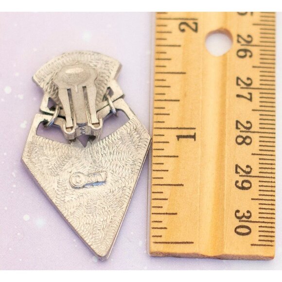 Vintage Egyptian Geometric Heart Clip On Earrings | J5 - Picture 2 of 2